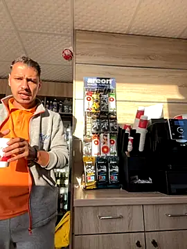 Snapshot of baramadalin chatting on 09/23/25, 04:59 baramadalin online show from 09/23/25, 04:59