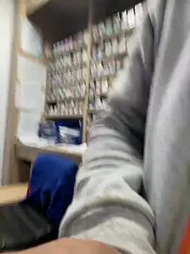 Snapshot of baramadalin chatting on 09/24/25, 04:32 baramadalin online show from 09/24/25, 04:32