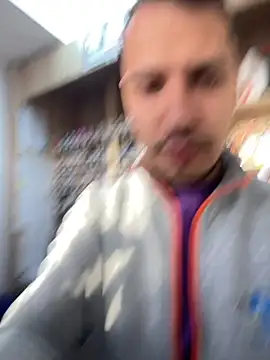 Snapshot of baramadalin chatting on 09/27/25, 04:50 baramadalin online show from 09/27/25, 04:50