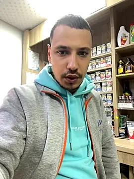 Snapshot of baramadalin chatting on 10/13/25, 04:34 baramadalin online show from 10/13/25, 04:34