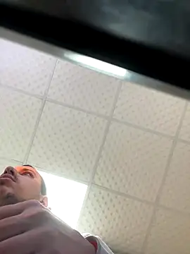 Snapshot of baramadalin chatting on 10/31/25, 05:08 baramadalin online show from 10/31/25, 05:08