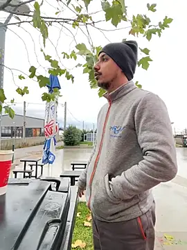 Snapshot of baramadalin chatting on 12/01/25, 05:56 baramadalin online show from 12/01/25, 05:56