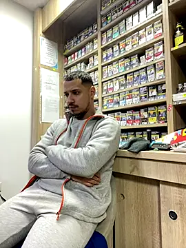 Snapshot of baramadalin chatting on 12/02/25, 11:34 baramadalin online show from 12/02/25, 11:34