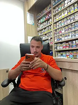 Snapshot of baramadalin chatting on 07/18/26, 04:22 baramadalin online show from 07/18/26, 04:22