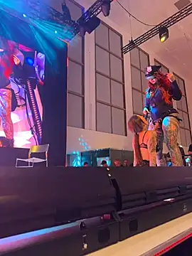 Snapshot of Inked_lorena chatting on 09/25/25, 02:10 Inked lorena online show from 09/25/25, 02:10