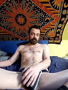 Snapshot of Spacecase2021 chatting on 12/29/24, 02:52 Spacecase2021 online show from 12/29/24, 02:52