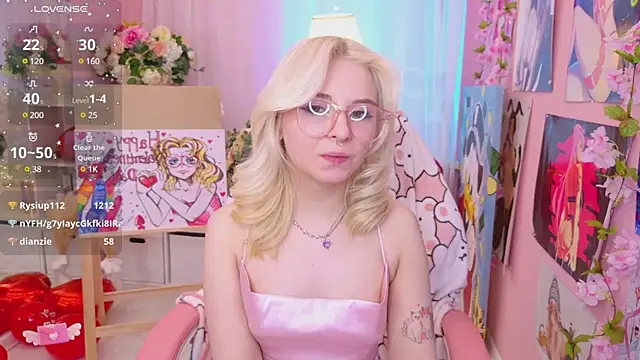 Coconut Mia online show from 02/10/25, 02:52