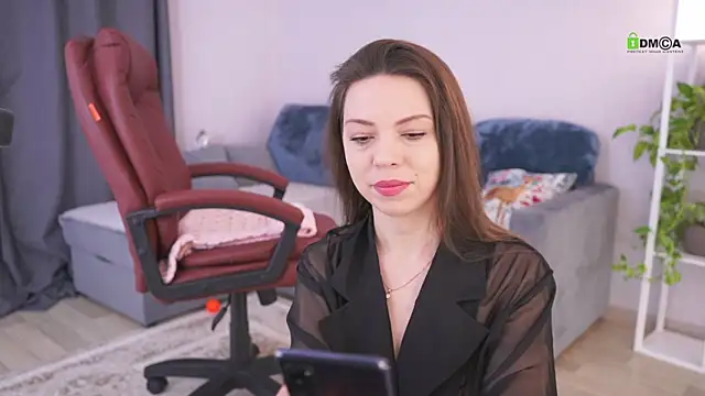 Snapshot of Victoria1Love chatting on 02/14/25, 04:31 Victoria1Love online show from 02/14/25, 04:31