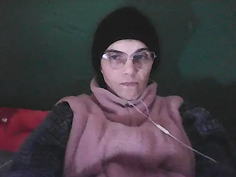 Snapshot of Musical__fantasy chatting on 10/31/25, 04:30 Musical fantasy online show from 10/31/25, 04:30