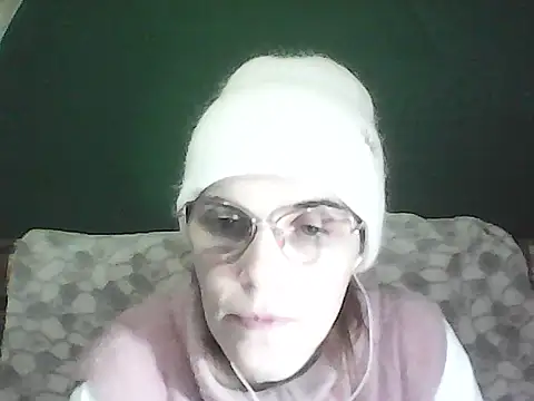 Snapshot of Musical__fantasy chatting on 11/22/25, 02:16 Musical fantasy online show from 11/22/25, 02:16