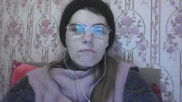 Snapshot of Musical__fantasy chatting on 12/05/25, 06:37 Musical fantasy online show from 12/05/25, 06:37