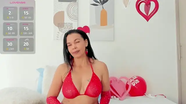 Evawalker  online show from 02/14/26, 03:20