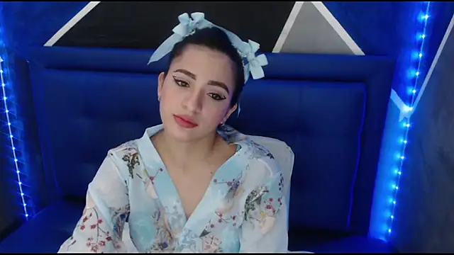 Snapshot of cherry_modelx_ chatting on 10/14/25, 08:42 cherry modelx online show from 10/14/25, 08:42