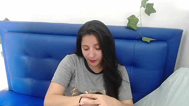cherry modelx  online show from 05/21/26, 02:07