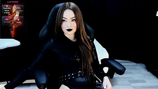 Snapshot of nasty_katty_ chatting on 11/13/25, 09:47 nasty katty online show from 11/13/25, 09:47