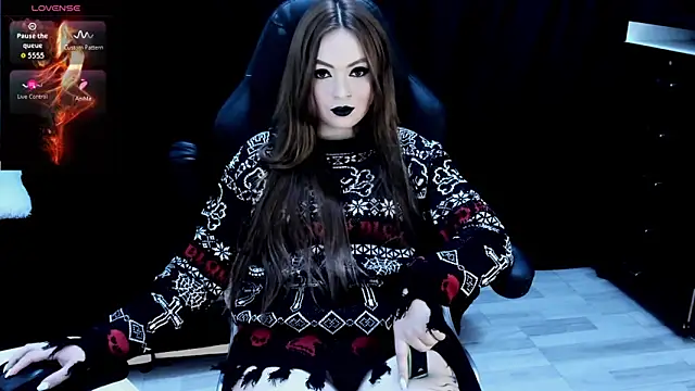 Snapshot of nasty_katty_ chatting on 12/16/25, 09:42 nasty katty online show from 12/16/25, 09:42