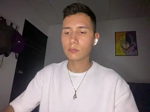 Abercend online show from 10/16/25, 02:56