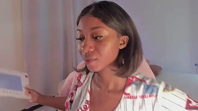 Snapshot of SavannahWildee chatting on 02/20/25, 09:44 SavannahWildee online show from 02/20/25, 09:44