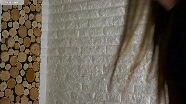 LowOncoming online show from 11/29/25, 02:03