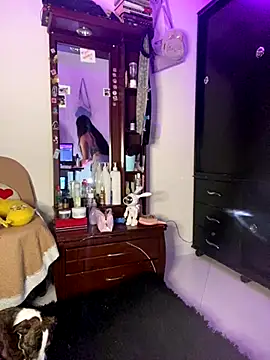 Snapshot of iam_valery chatting on 09/19/25, 07:03 iam valery online show from 09/19/25, 07:03