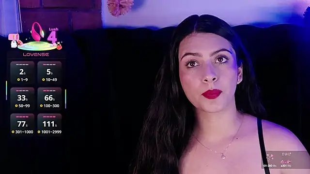 Snapshot of AspenRuss chatting on 03/13/25, 08:00 AspenRuss online show from 03/13/25, 08:00