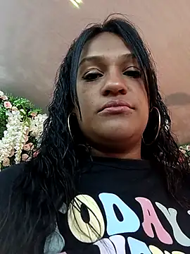 Snapshot of Michelle_Brito1 chatting on 03/08/25, 06:47 Michelle Brito1 online show from 03/08/25, 06:47