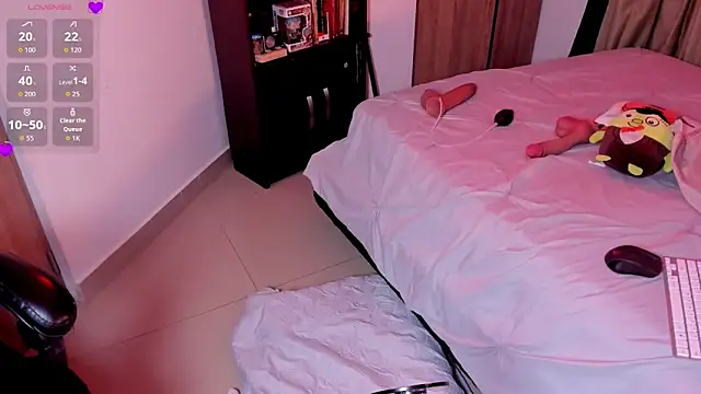 Snapshot of LilyRobertts chatting on 11/27/25, 02:35 LilyRobertts online show from 11/27/25, 02:35