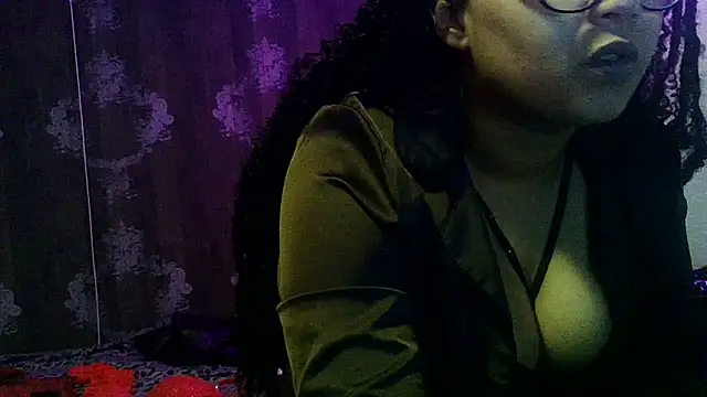 BaddieMelanie online show from 02/09/26, 06:12