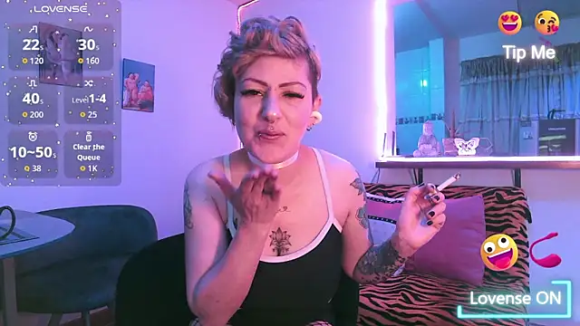 Snapshot of Maria_fernandaxxx_ chatting on 02/05/26, 02:16 Maria fernandaxxx online show from 02/05/26, 02:16