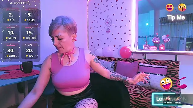 Snapshot of Maria_fernandaxxx_ chatting on 02/18/26, 10:50 Maria fernandaxxx online show from 02/18/26, 10:50