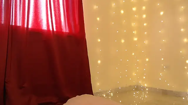 Snapshot of _maiahairy_ chatting on 12/01/24, 09:59 maiahairy online show from 12/01/24, 09:59