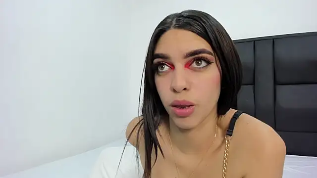 Snapshot of IsabellaTayllor chatting on 01/09/25, 08:33 IsabellaTayllor online show from 01/09/25, 08:33