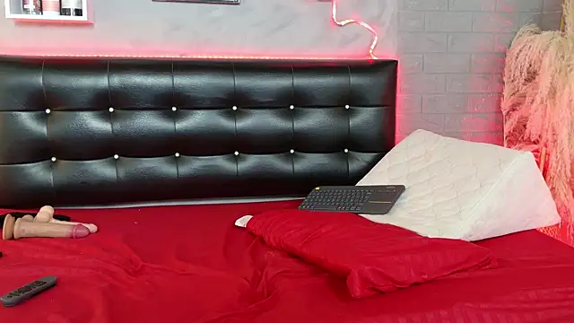 IsabellaTayllor online show from 05/28/26, 11:35