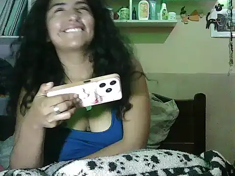 Lissa Fabrizzio online show from 10/21/25, 04:46