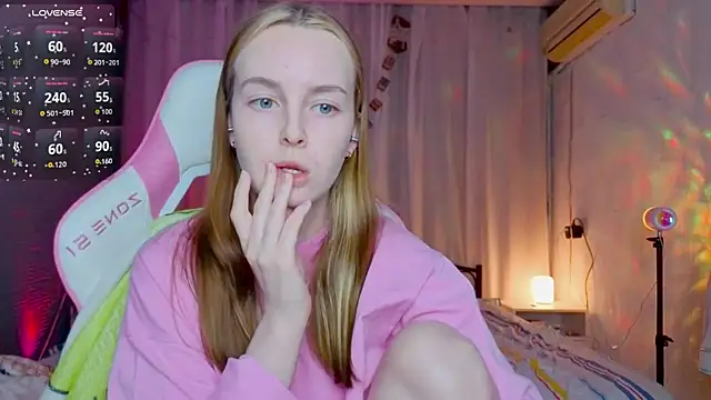 Snapshot of Wild__flowers chatting on 04/24/26, 10:34 Wild flowers online show from 04/24/26, 10:34