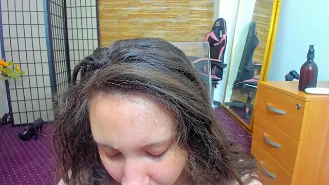 AishaRouhi online show from 02/27/26, 05:18