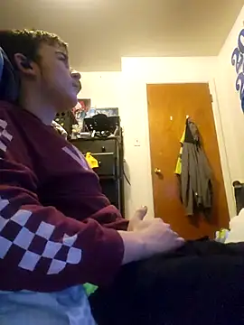 LovesickTheory6 online show from 10/15/25, 09:37