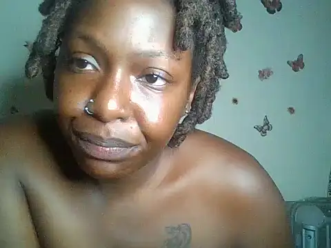 Snapshot of IAm_Katie chatting on 03/09/25, 11:35 IAm Katie online show from 03/09/25, 11:35