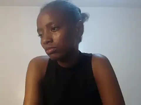 Snapshot of nanaswee chatting on 02/16/25, 07:49 nanaswee online show from 02/16/25, 07:49