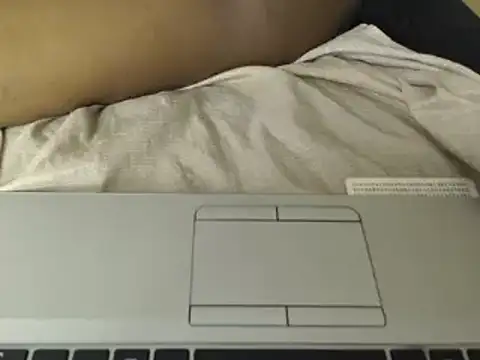 Snapshot of nanaswee chatting on 02/20/25, 10:37 nanaswee online show from 02/20/25, 10:37