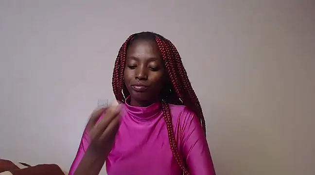 Snapshot of nanaswee chatting on 03/21/25, 11:01 nanaswee online show from 03/21/25, 11:01