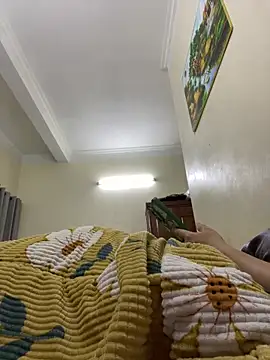 Snapshot of Hachi_Sweetbabie_ chatting on 03/19/25, 10:09 Hachi Sweetbabie online show from 03/19/25, 10:09