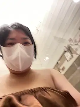 Hachi Sweetbabie  online show from 02/03/26, 11:10