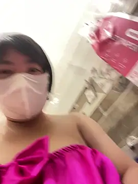 Hachi Sweetbabie  online show from 03/24/26, 12:15