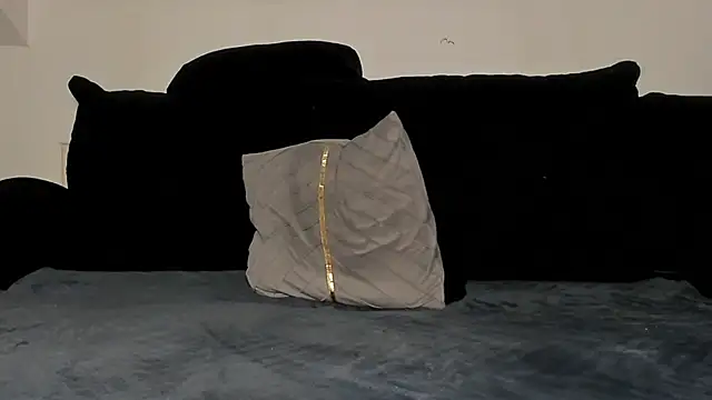 laurasommer online show from 02/19/26, 05:09