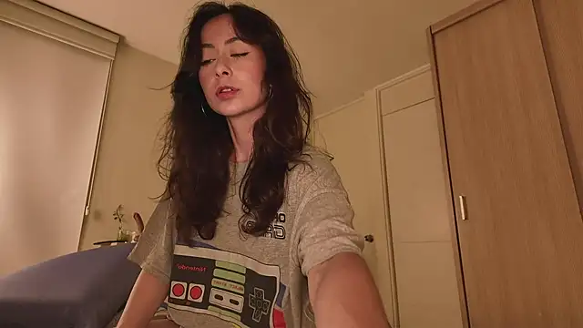juanasnz99 online show from 07/05/26, 02:51