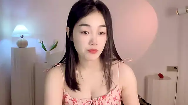 cloud8822 online show from 12/18/24, 02:17