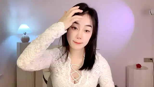 cloud8822 online show from 01/06/25, 02:14