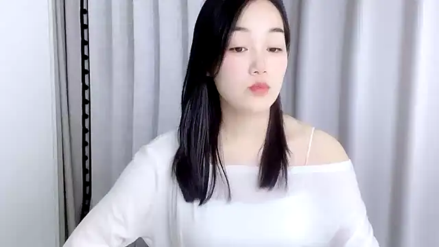 cloud8822 online show from 11/16/25, 02:33