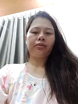 Snapshot of Baby-ladyass20 chatting on 06/11/26, 04:38 Baby-ladyass20 online show from 06/11/26, 04:38